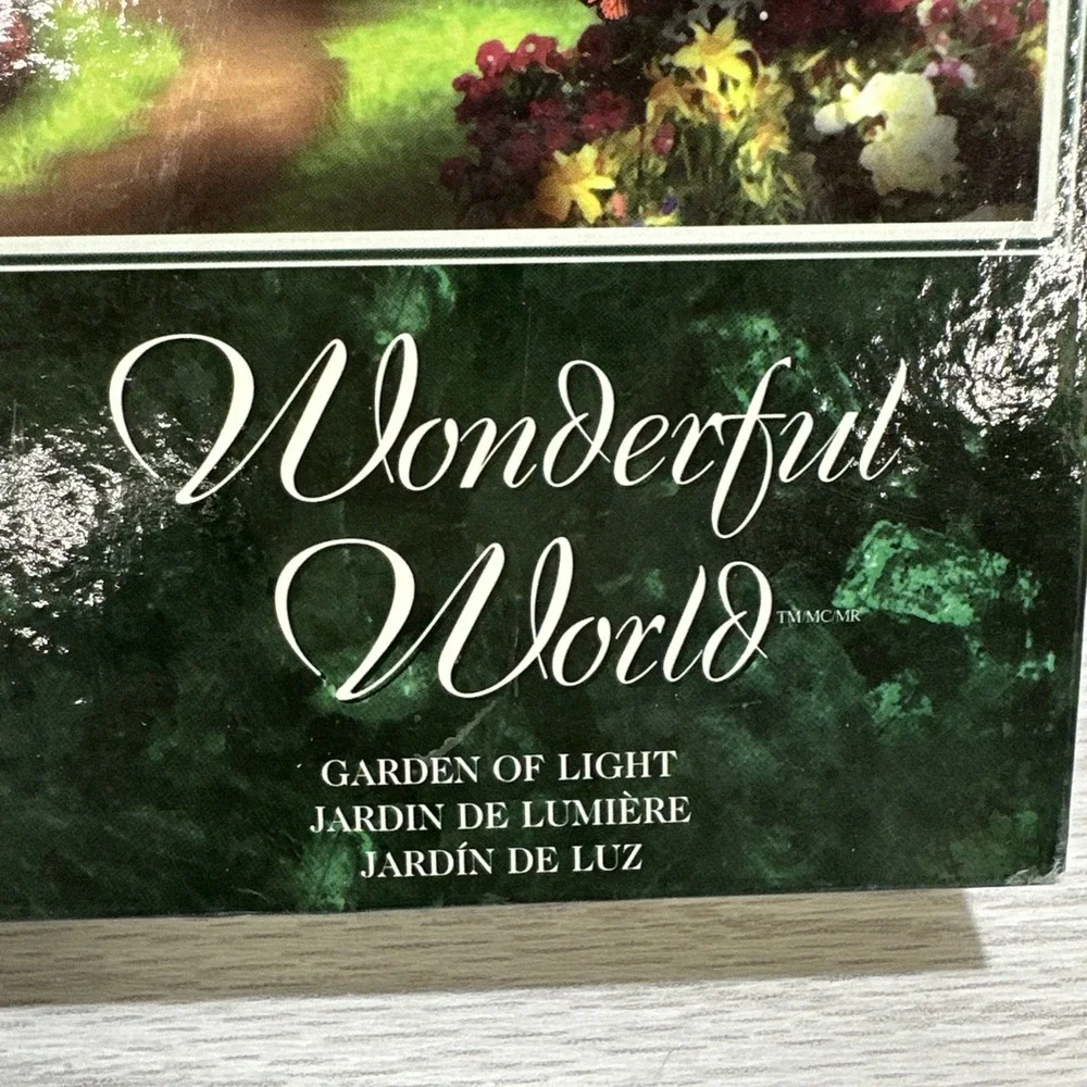 WONDERFUL WORLD 1000PC Puzzle 29x19